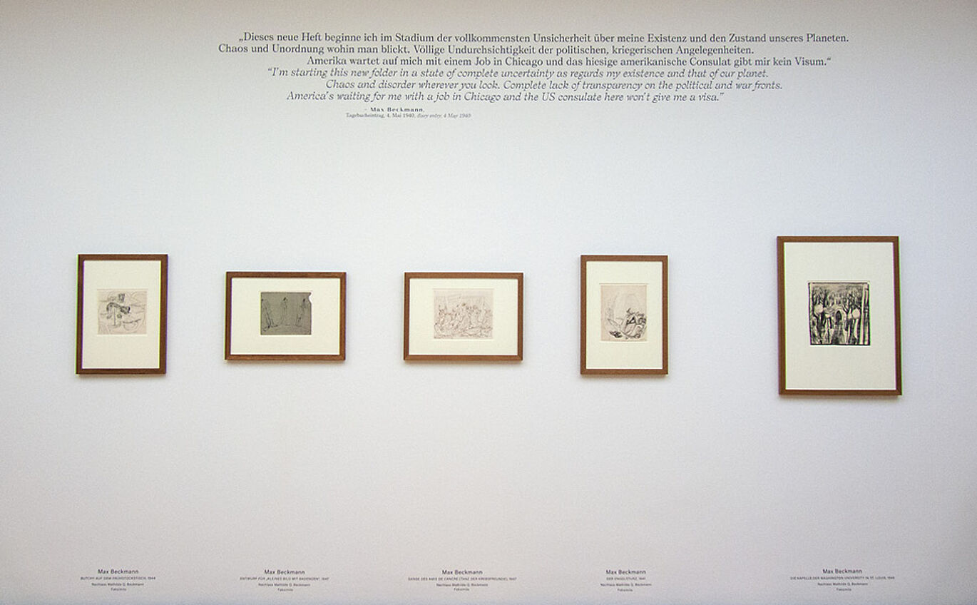 Werke im Fokus Museums Ausstellung mit acht Bild-Exponaten und Zitat-Ebene