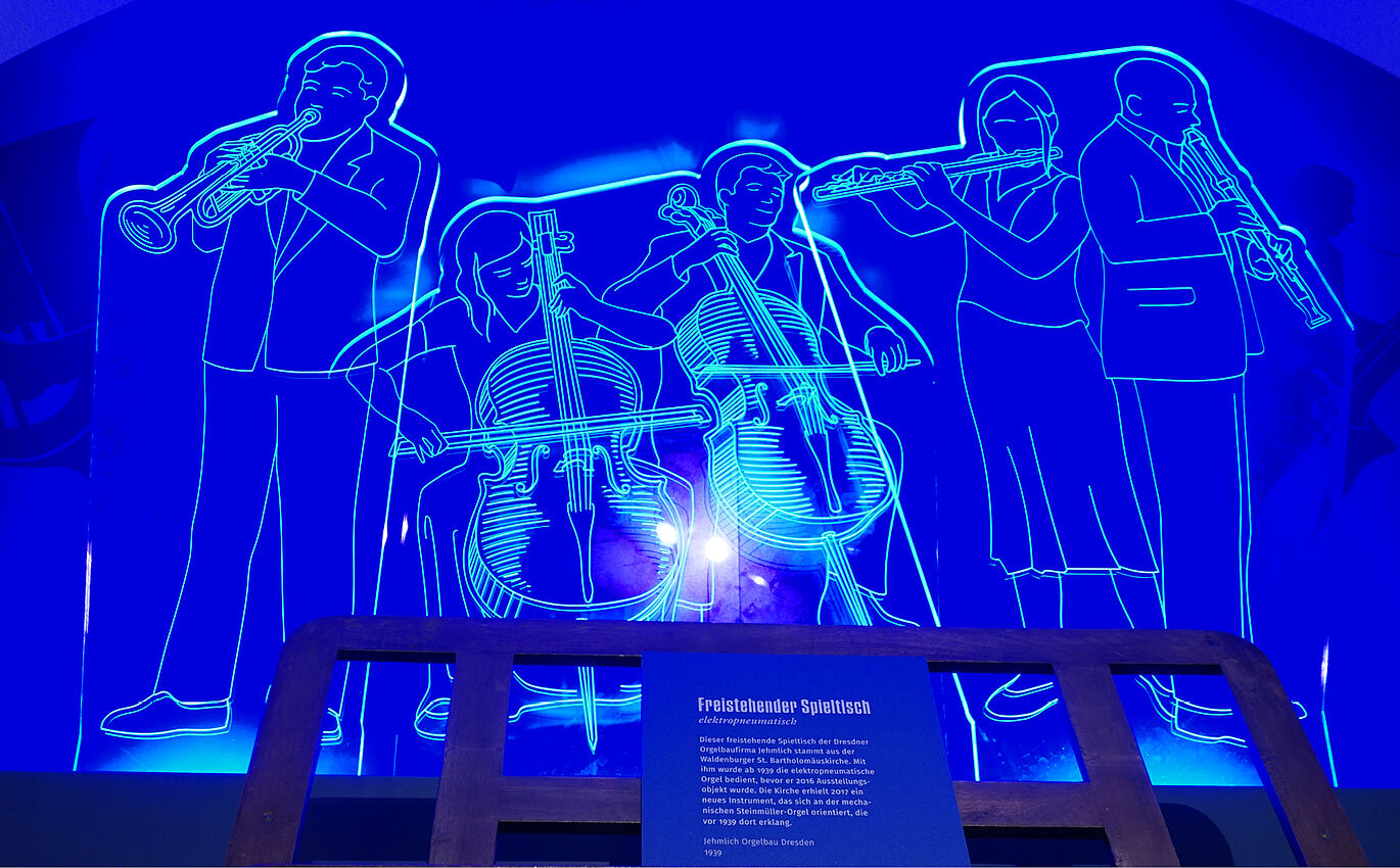 Exhibition design with light animations - music making orchestra