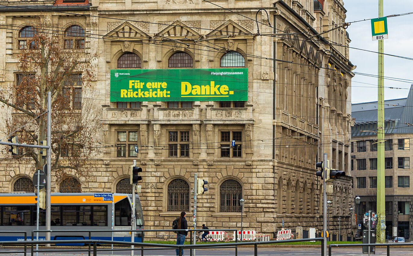 Danke-Banner am Rathaus 