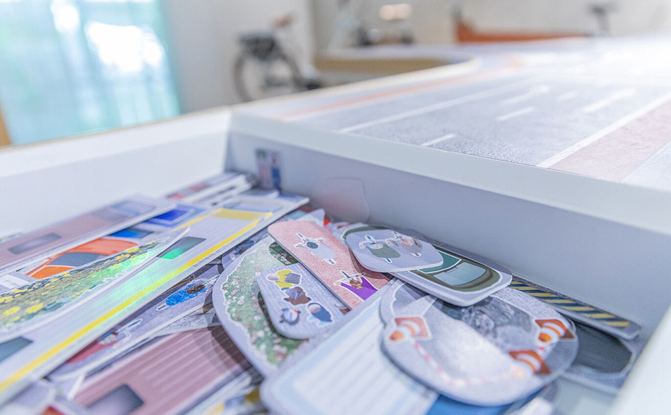 Play station in the corporate design of the exhibition design 